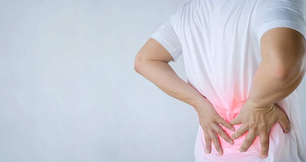 Đau lưng do bệnh thận khác gì với đau lưng do cơ xương khớp?